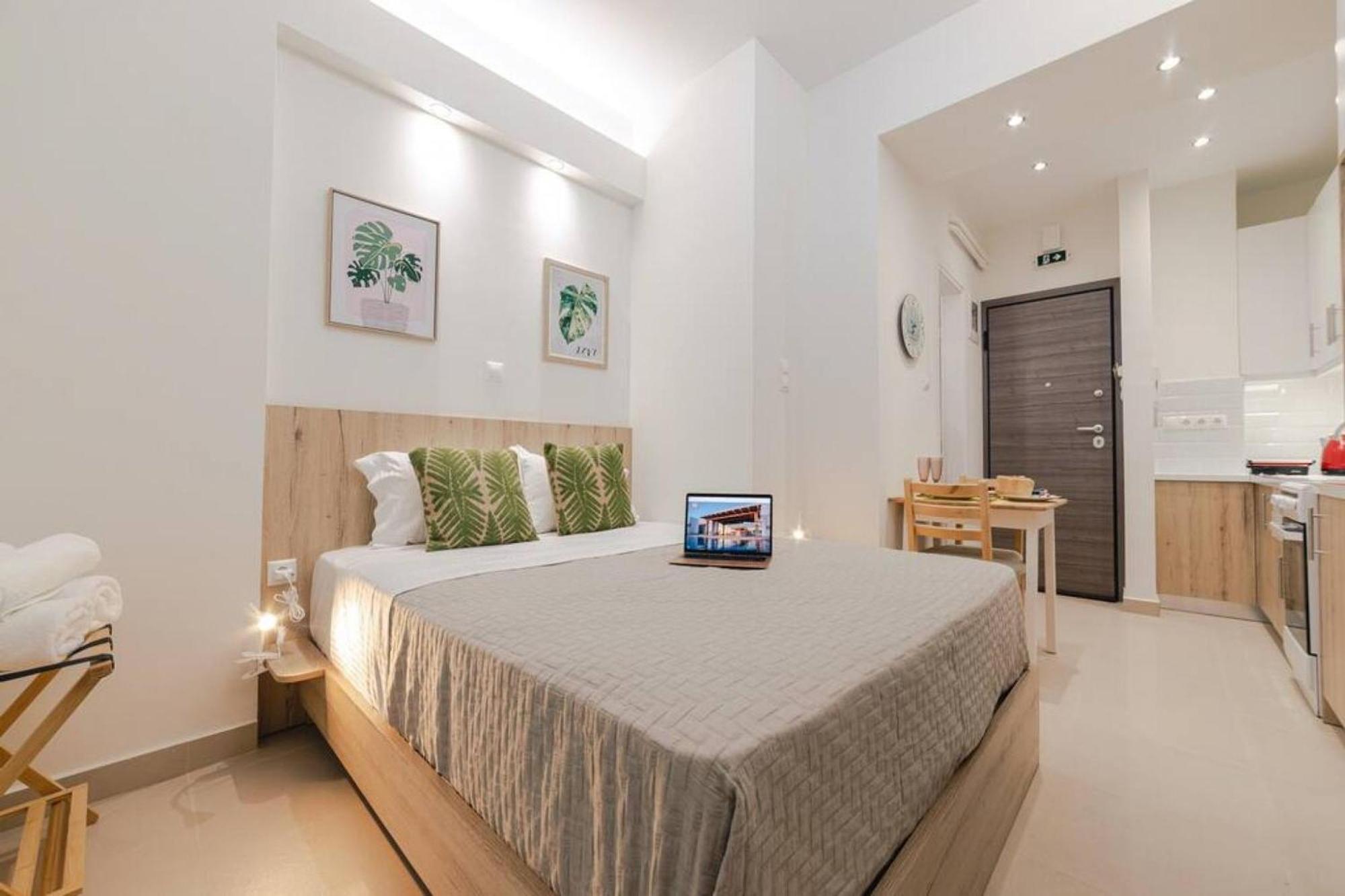 Small And Cozy Studio Atina Dış mekan fotoğraf